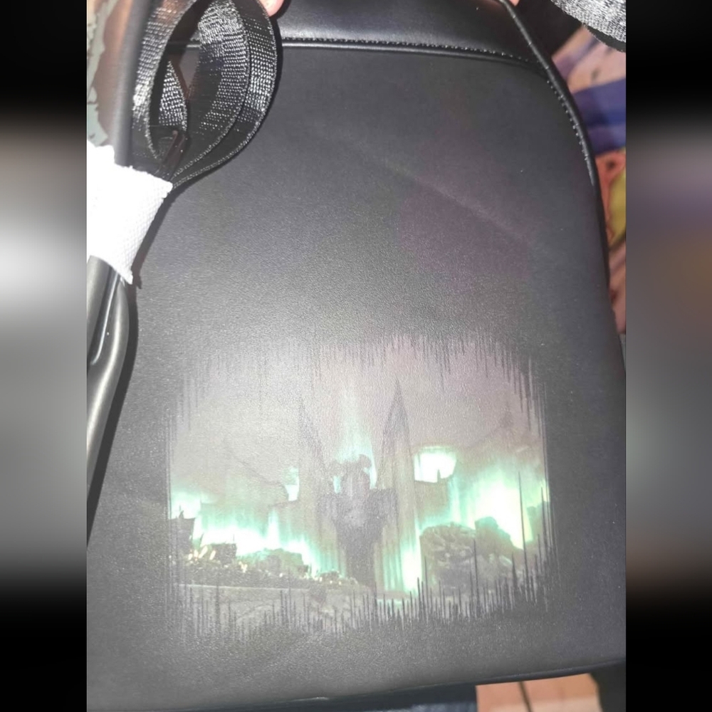 New! Loungefly The Lord of the Rings The Witch King Nazgul GID Mini Backpack - Picture 5 of 8
